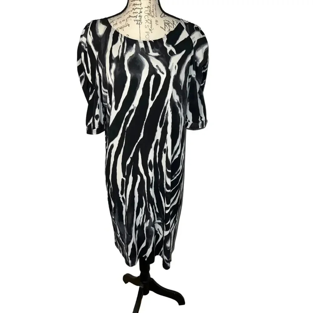 Chico’s 3, XL,zebra print acid wash gathered short sleeve slinky knit Y2K dress.